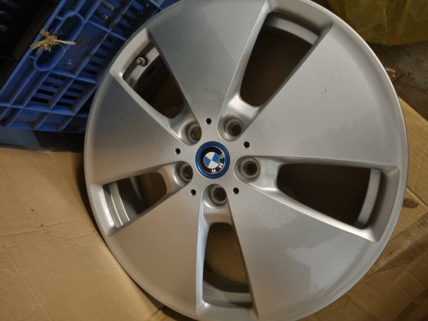 bmw alufelni 19" 155/70 r19 t�li gumival