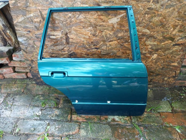 bmw e30 kombi ajtó jobb hátsó