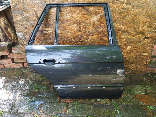 bmw e34 kombi ajtó jobb hátsó