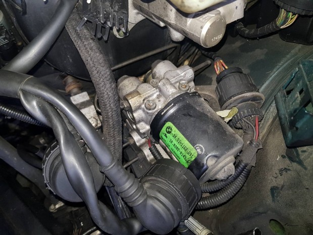 bmw e36 abs tomb