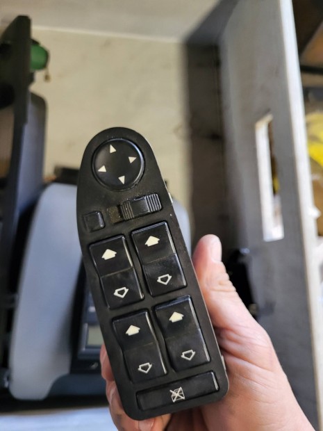 bmw e39 ablakemel kapcsolo 