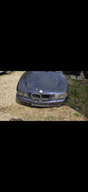bmw e39 bontott alkatreszek 