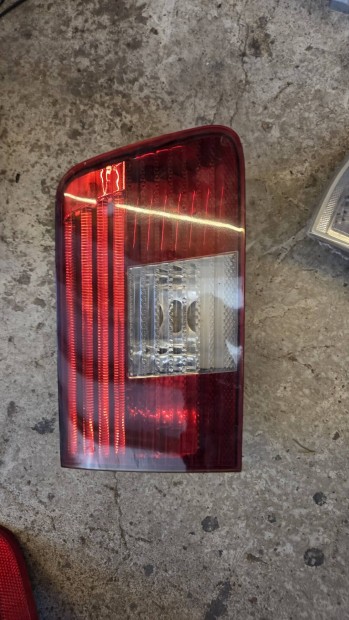 bmw e39 facelift kombincsomagter lampa