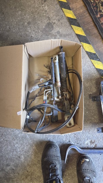 bmw e39 kombi elektromos csomagter rendszer