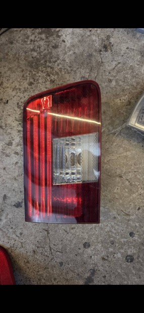 bmw e39 kombi ledes hatso lampa
