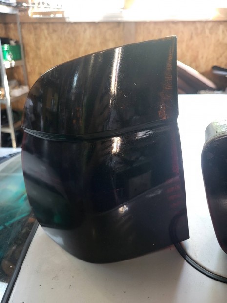 bmw e39 sötétített hatso lampa szet kombi