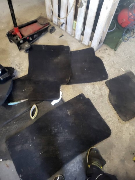 bmw e39 szonyeg garnitura