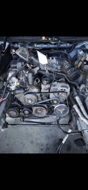 bmw e46 318 316 motor alkatreszek 