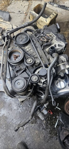bmw e46 318i 316i motor alkatreszek 