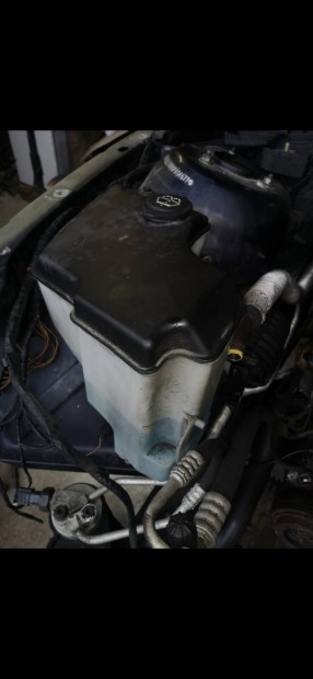 bmw e46 ablakmoso tartaly