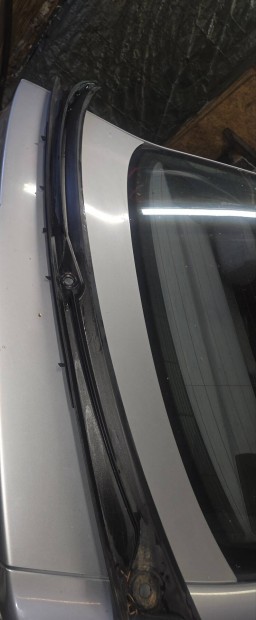 bmw e46 azelvedo alatti burkolat