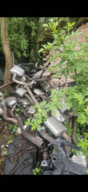 bmw e46 e90 e91 e87 kipufogok