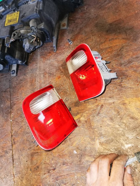 bmw e46 sedan hatso belso lampa par