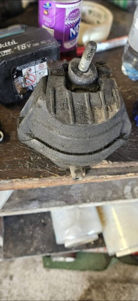 bmw e60 e61 525d 530d 520d motortarto gumibak 