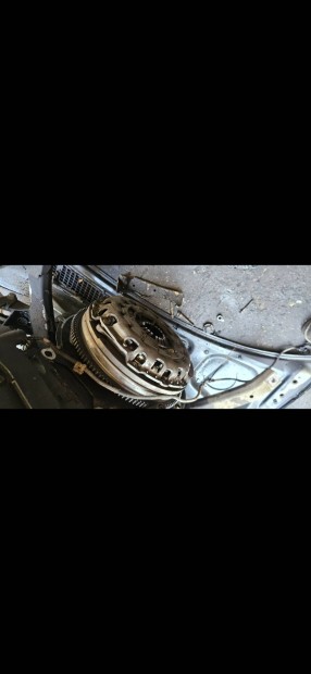 bmw e60 e61 525d 530d kettostomegu lendkerek 