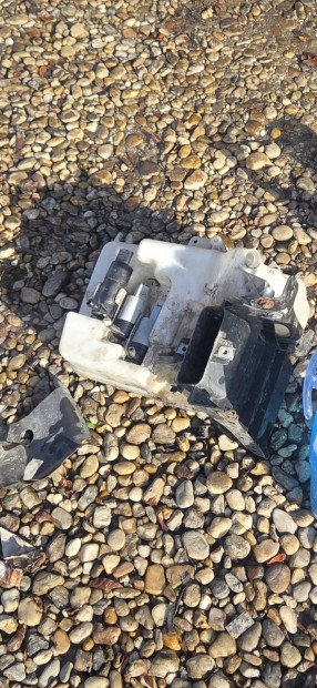 bmw e60 e61 ablakmmoso tartaly