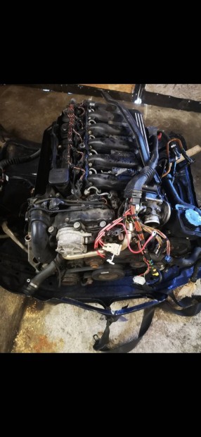 bmw e60 e61 d3 3.0d 2.5d motor alkatreszek 
