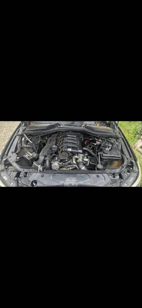 bmw e60 e61 motor motor alkatreszei