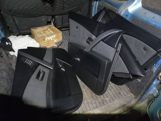 bmw e60 sz�vet �l�s ajt�k�rpit fekete elektromos