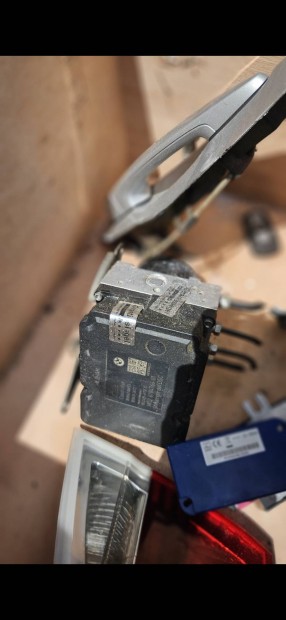 bmw e70 x5  e71 x6 3.0d abs tomb