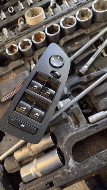 bmw e87 1 es ablakemelo kapcsolo 