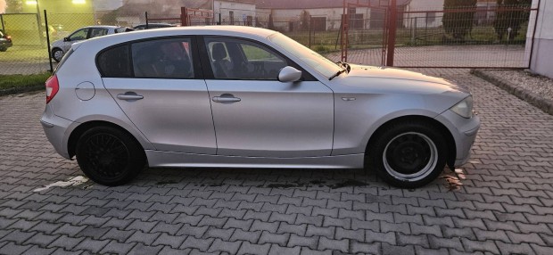 bmw e87 1 es bontott alkatreszek 