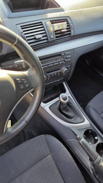 bmw e87 1 es ezust diszlec szet 