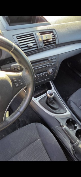 bmw e87 navigacios alkatreszek 