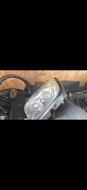 bmw e90 balos xenon lampa 