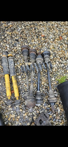 bmw e90 e81 330d feltengelyek