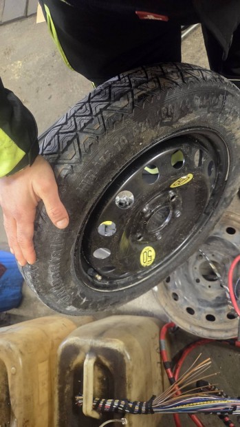 bmw e90 e91 e87 16 colos mankokerek