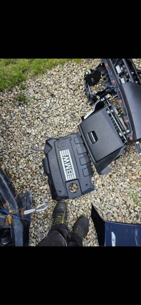 bmw e90 e91 e87 316i 316i motor fels� burkolat 