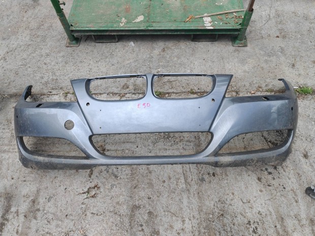 bmw e90 első lökhárító 2006 tól