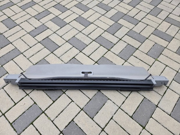 bmw e91 csomagtér roló