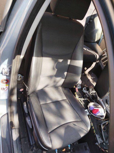 bmw e91 ülés szett eladó
