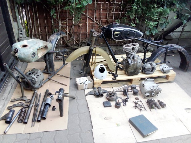 bmw r25 papiros