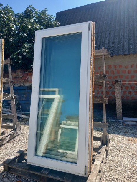 bontott 100x210cm bukó-nyíló műanyag teraszajtók