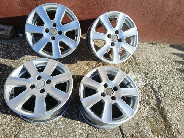 borbet 4x100 15 col alufelni szett
