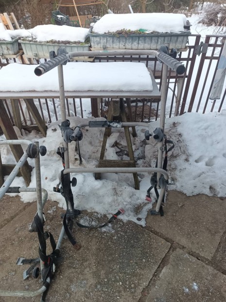 bringatart� sz�ll�t� h�ts� ajt�ra