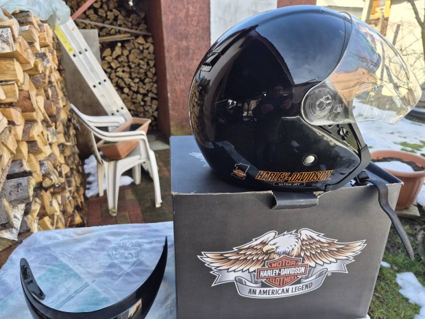 buk�sisak �s vonul�s sisak