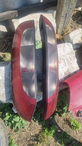 c corsa megmaradt alkatrésze