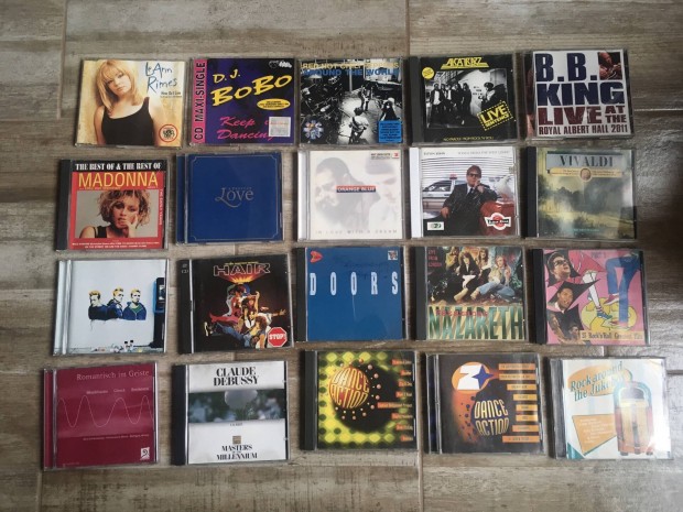 cd egyben elad