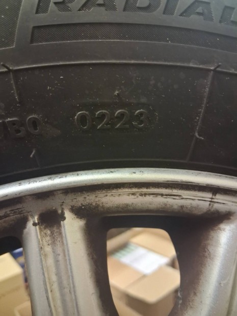 citroen alufelni ny�rigumival