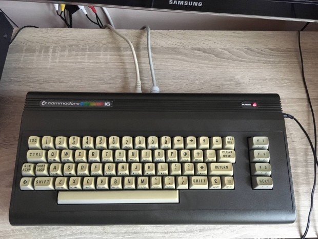 commodore 16