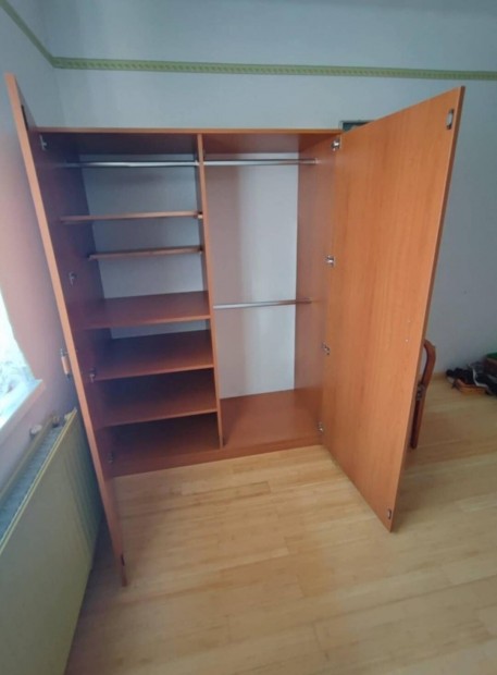 cseresznye furnl szekrny