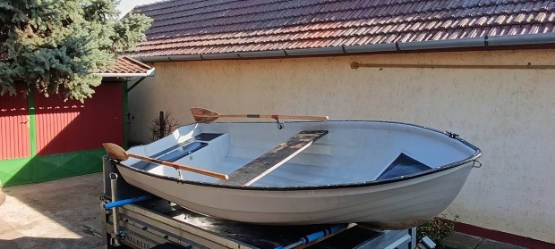 cs�nak felszerel�ssel elad�