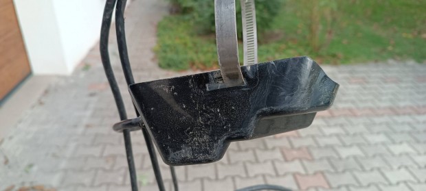 csnakmotor 12V elektromos