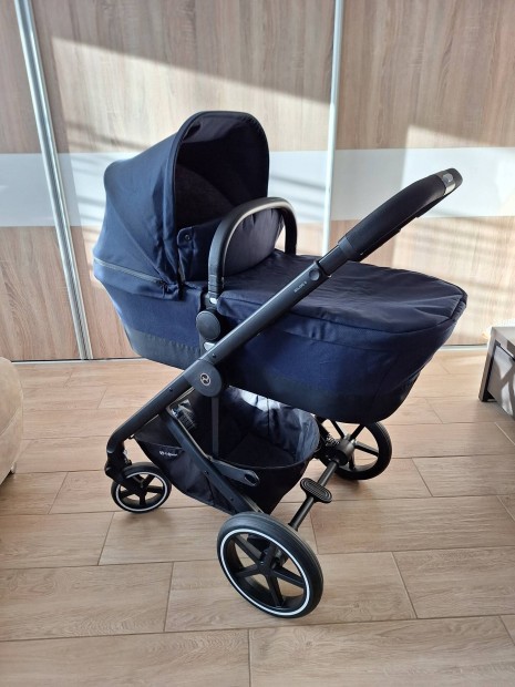 cybex balios babakocsi