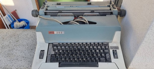 daro202 elektromos írógép