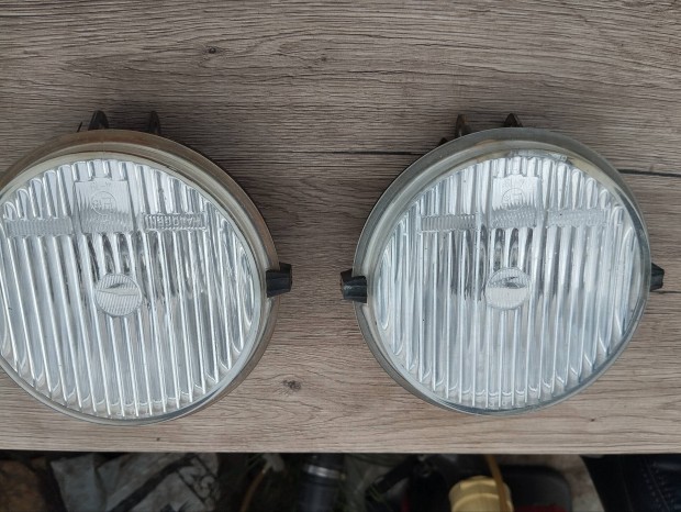 ddr ködlámpa pár eladó újszerű állapotban